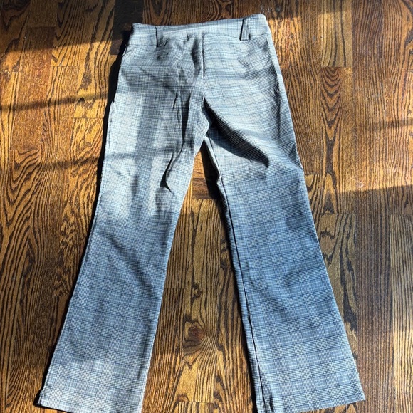 Gray Plaid Women's Pants - Picture 4 of 7